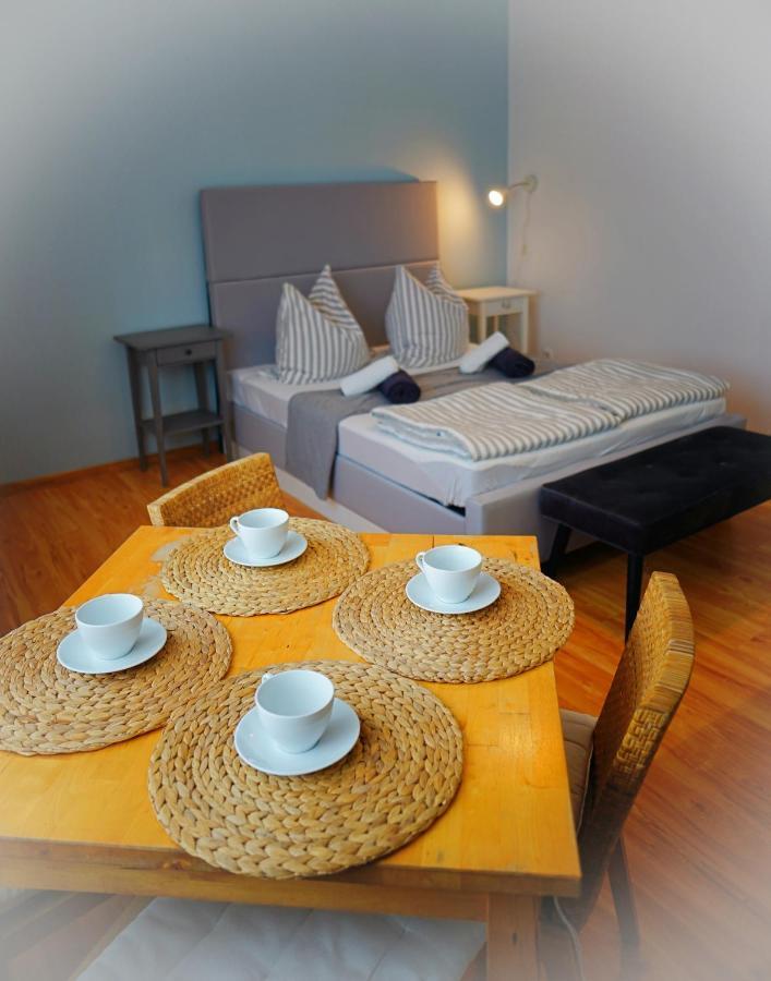 Iwona Pokoje Apartamenty 카르비아 외부 사진